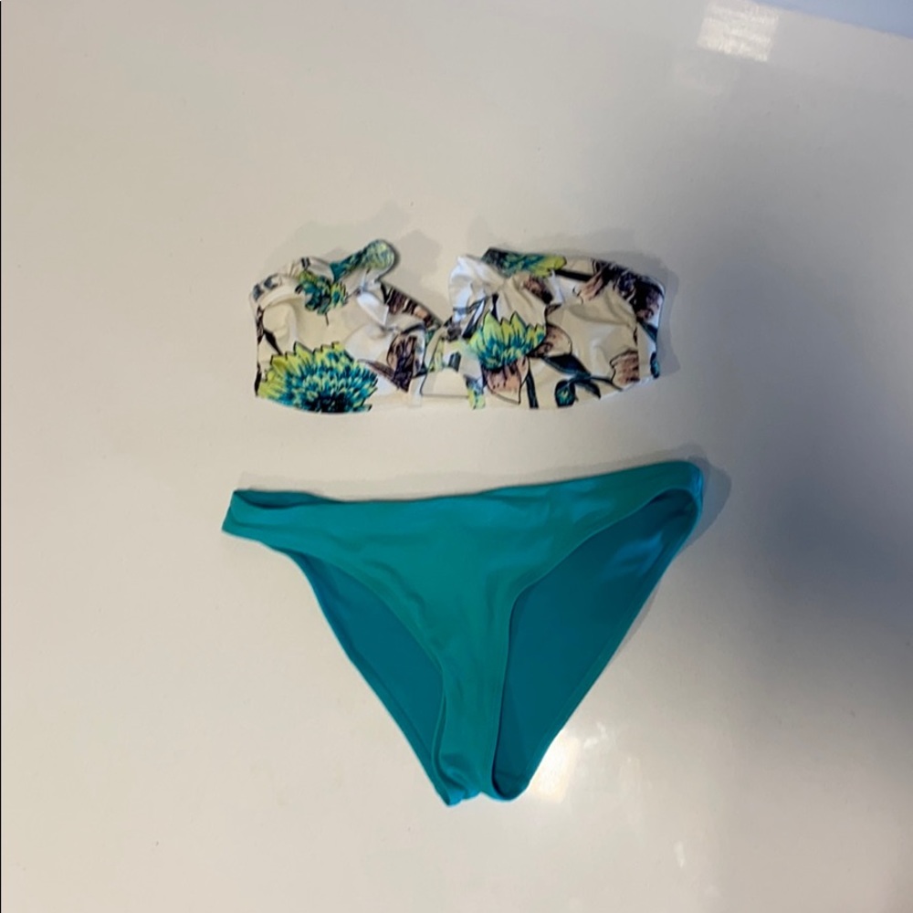 Women’s Bandeau Bikini Top